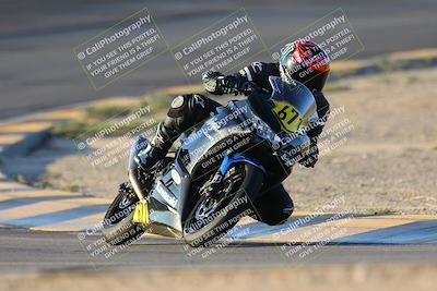 media/Oct-06-2024-Race Pace (Sun) [[d7d39ec7ad]]/1-Turn 10 (730am)/